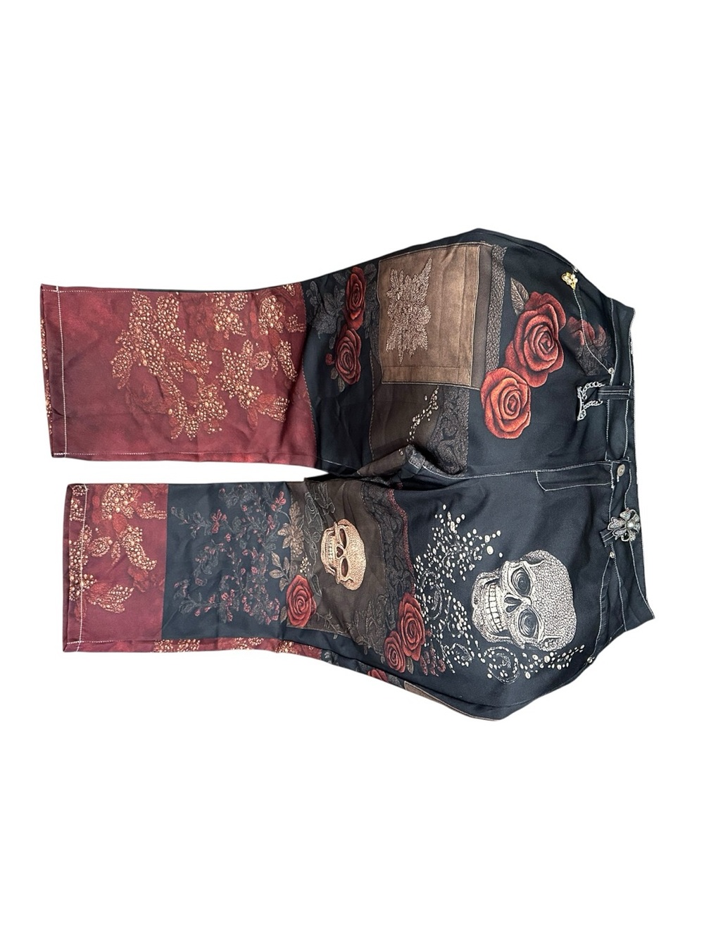 SHEIN Black & Burgundy Skull & Roses - Picture 9 of 16